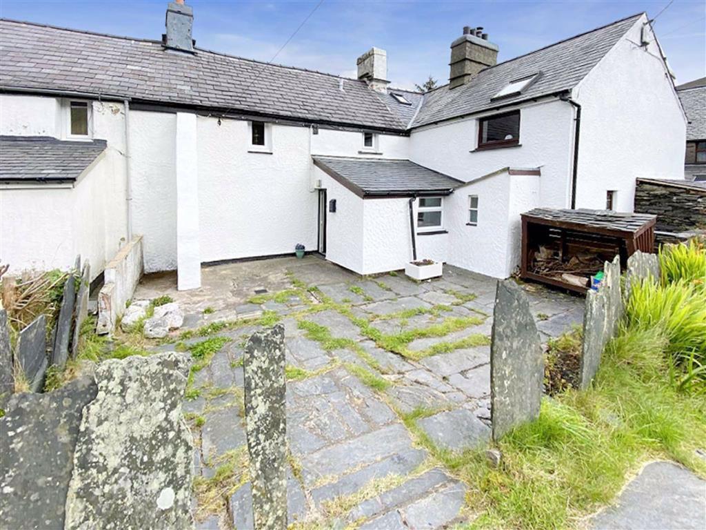 2 bedroom terraced house for sale in Blaen Y Cwm, Cwm Penmachno, Betws