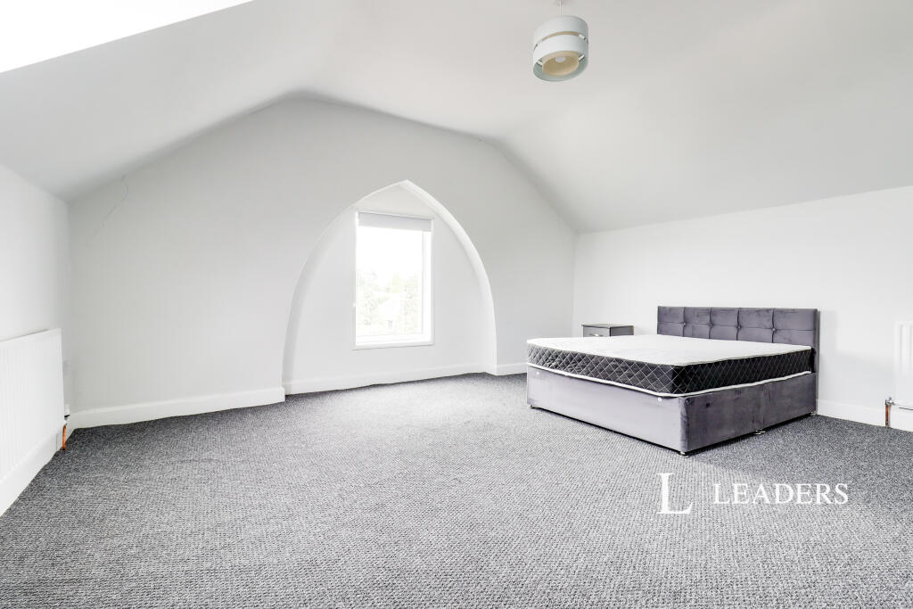 Main image of property: Wanlip Road, Syston, LE7