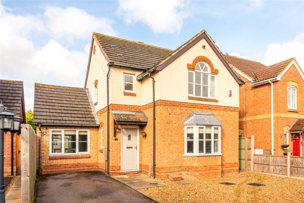 Main image of property: Parrish Close, Marston Moretaine, Bedford, Bedfordshire, MK43