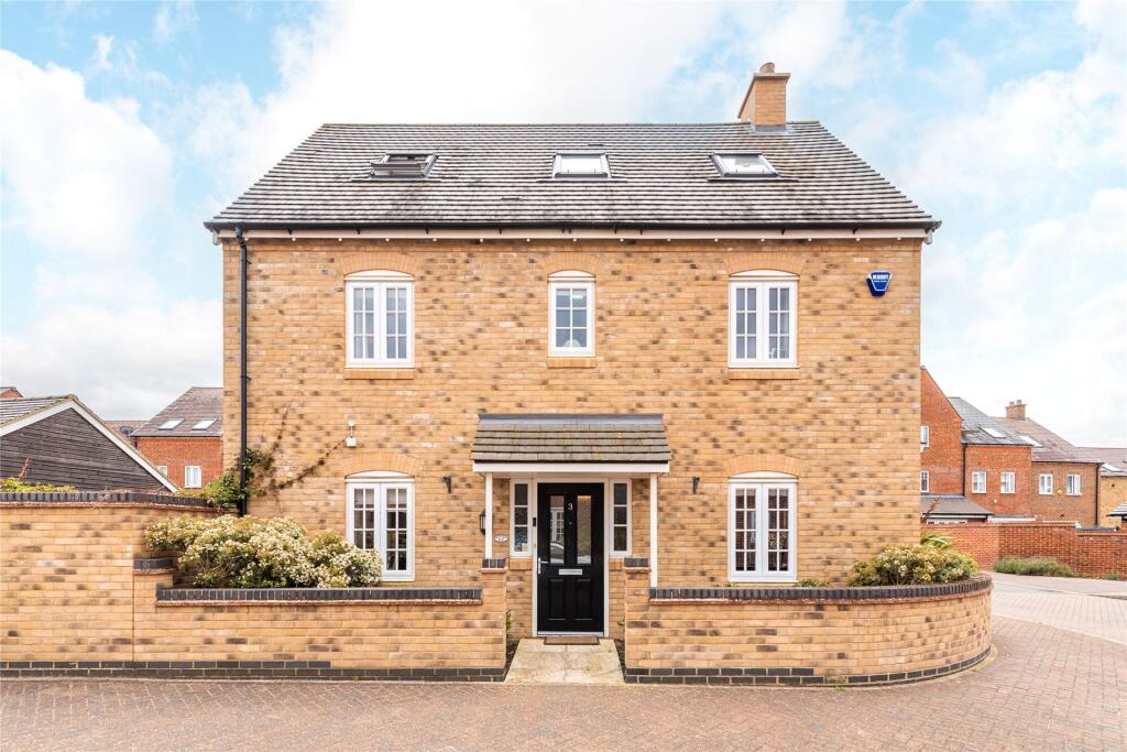 Main image of property: Lindrick Close, Great Denham, Bedford, Bedfordshire, MK40