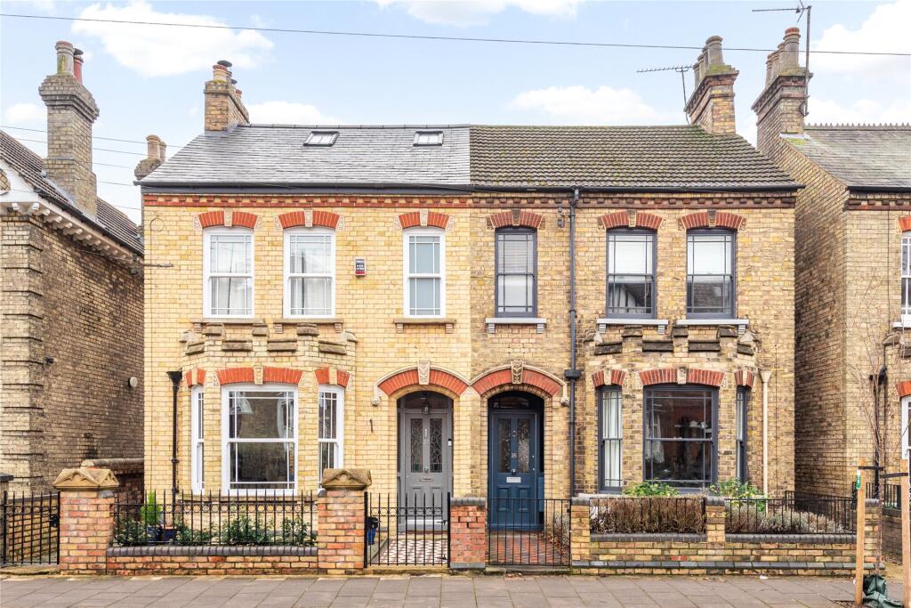 Main image of property: Castle Road, Bedford, Bedfordshire, MK40