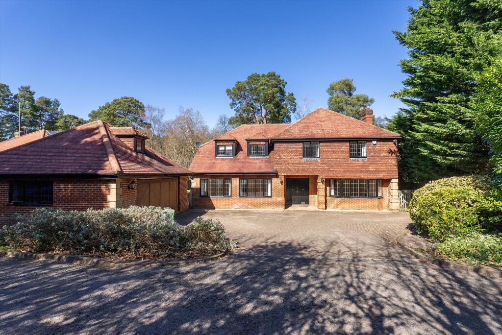 Main image of property: Beech Close, Cobham, Surrey, KT11