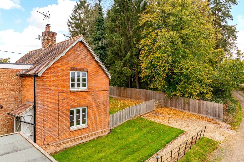 Main image of property: Lillingstone Dayrell, Buckingham, Buckinghamshire, MK18