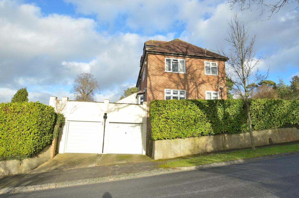 4 bedroom detached house for rent in Bassett, Southampton, SO16
