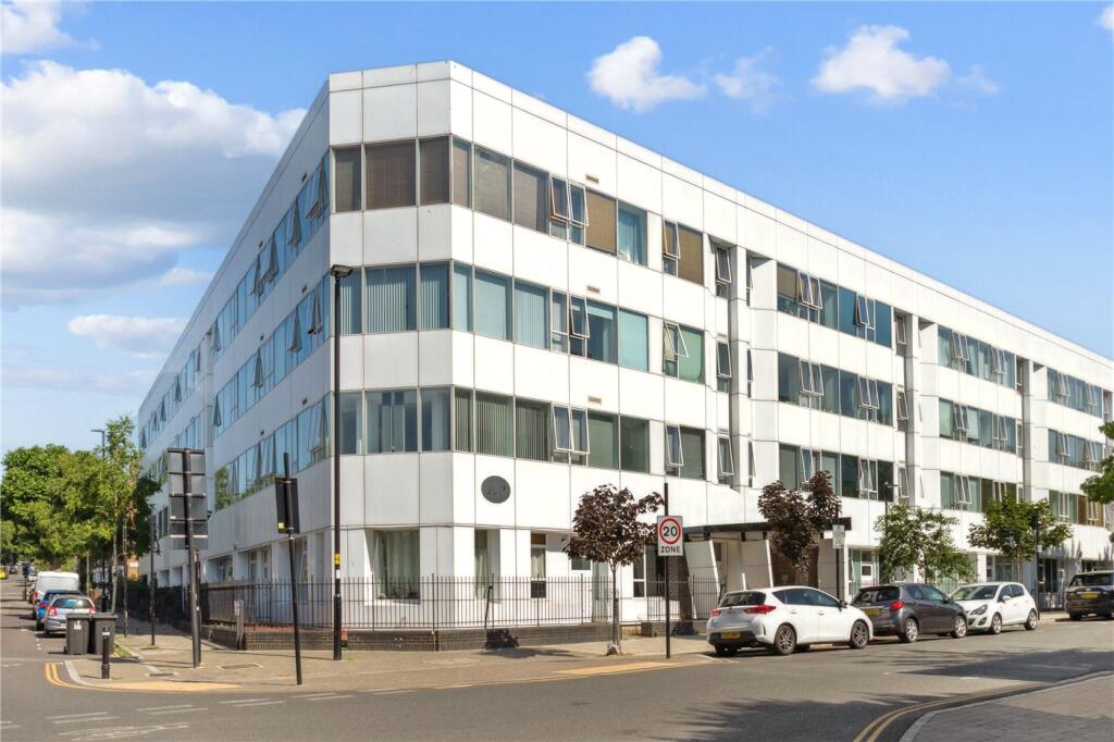 Main image of property: Drayton Park, London, N5