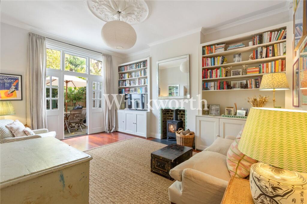 Main image of property: Finsbury Park Road, London, N4