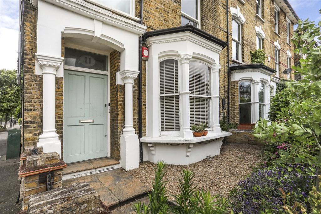 2 bedroom apartment for sale in Wilberforce Road, London, N4
