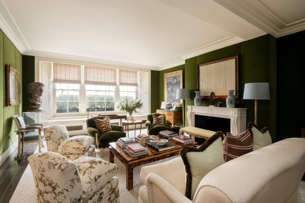 Main image of property: Cresswell Place, London