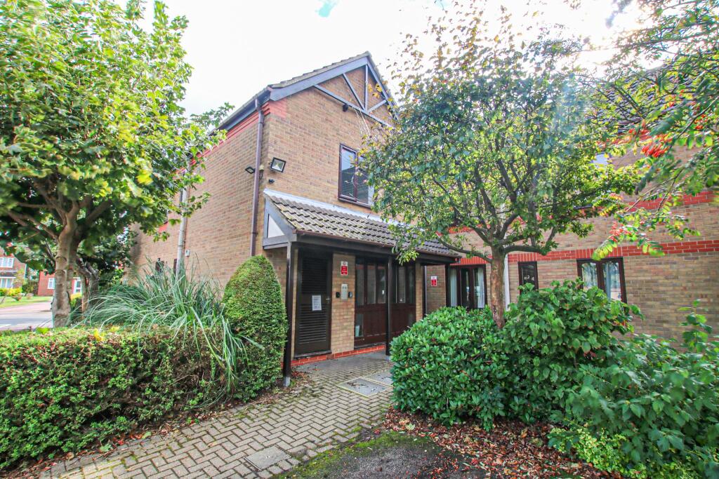 Main image of property: Green Court, Thorpe St Andrew, Norwich