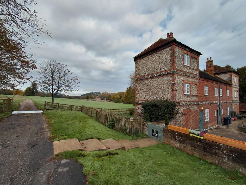Main image of property: Chapel Lane, High Wycombe, Buckinghamshire, HP12