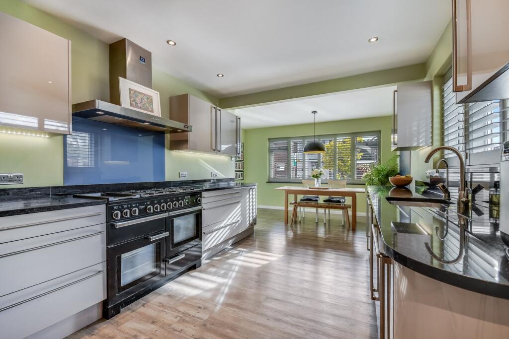 Main image of property: Bellevue Road, Billericay, CM12