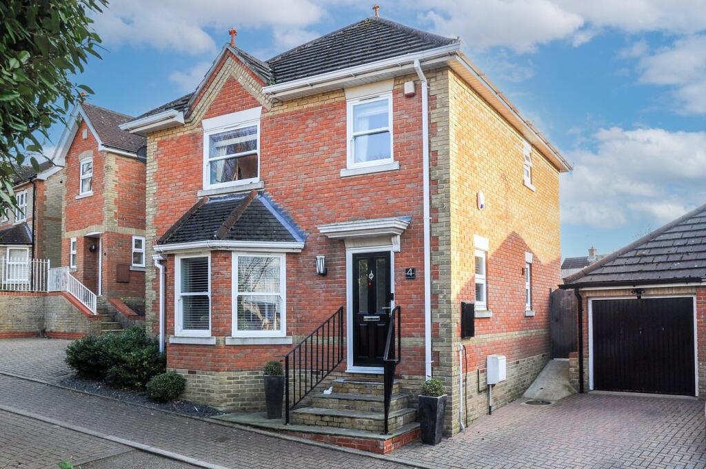 Main image of property: St James Mews, Billericay, CM12