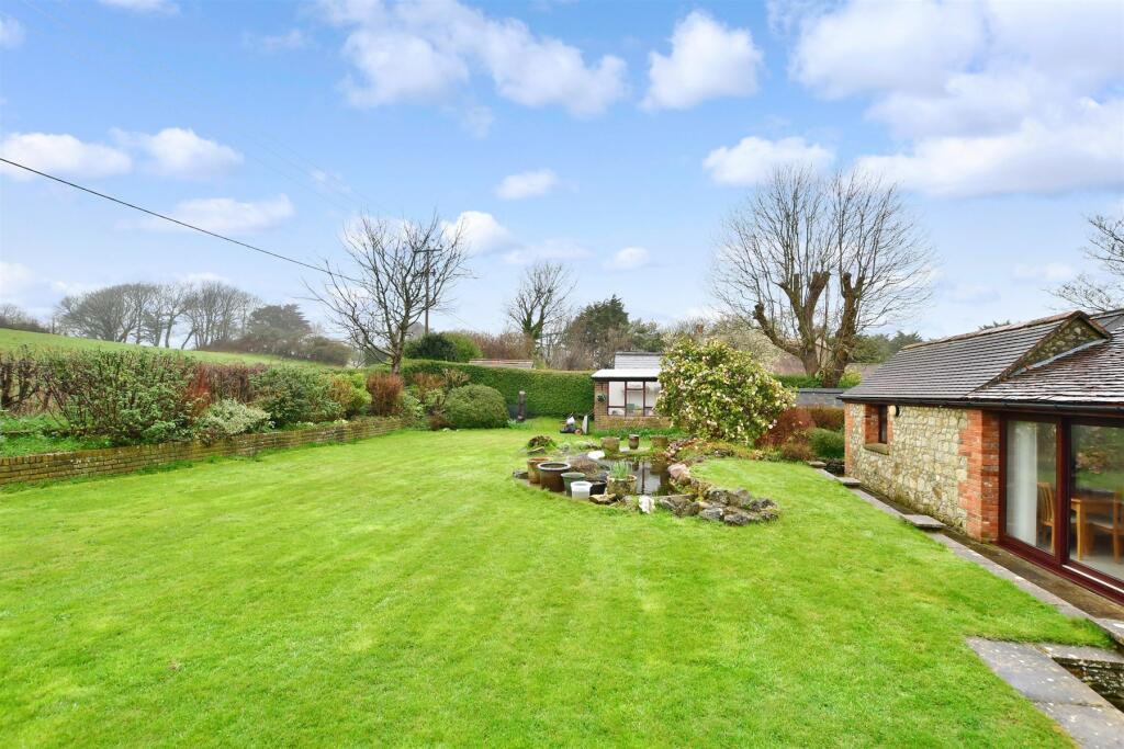 4 bedroom detached house for sale in Chale Green, Chale Green, Isle of