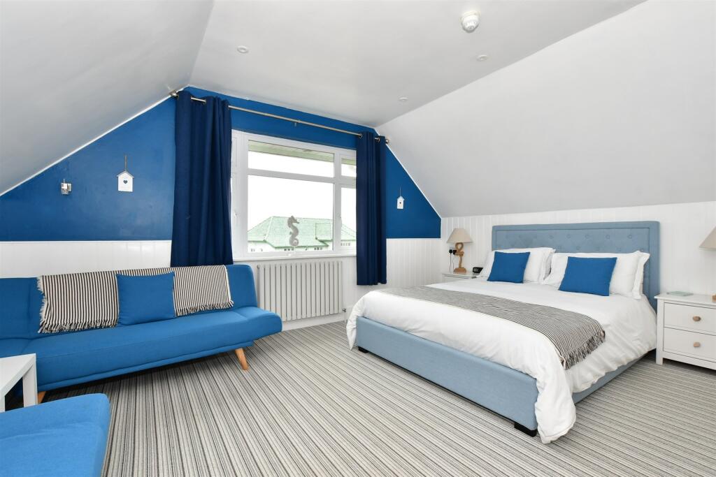 11 bedroom guest house for sale in Littlestairs Road, Shanklin, Isle of