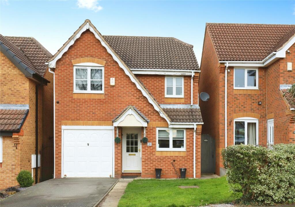 3 bedroom detached house for sale in Birch Close, Killamarsh, Sheffield