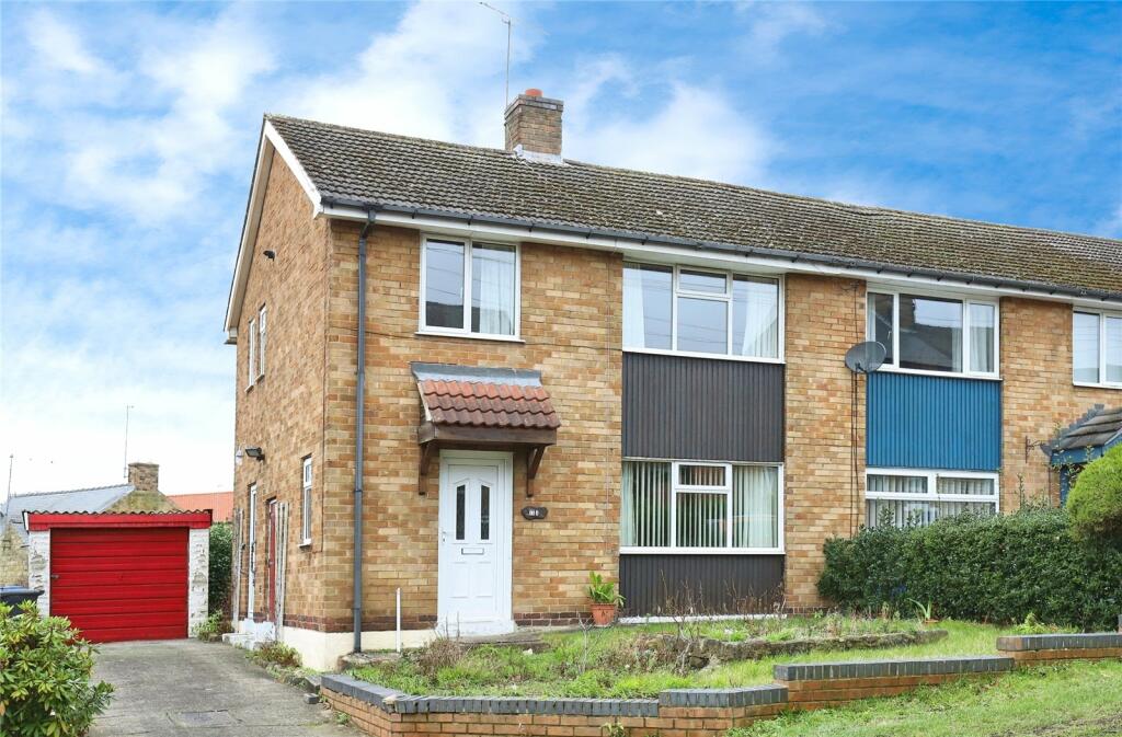 3 bedroom semidetached house for sale in Sothall Green, Beighton