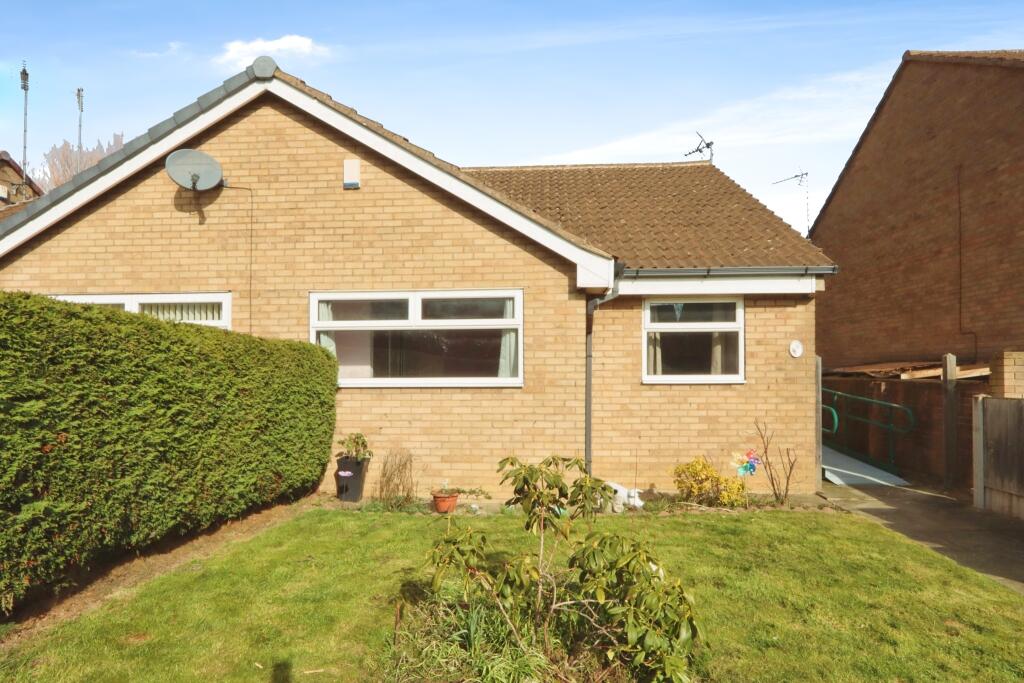 Main image of property: Westland Close, Westfield, Sheffield, South Yorkshire, S20