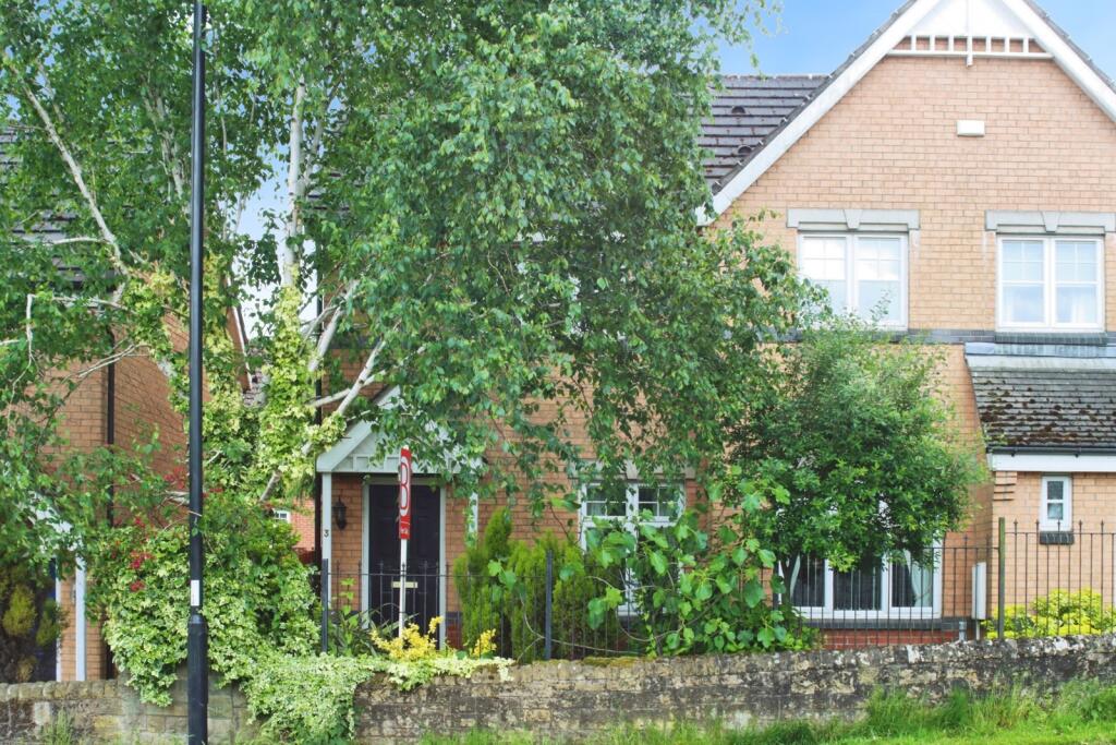 Main image of property: Rose Hill Close, Mosborough, Sheffield, South Yorkshire, S20