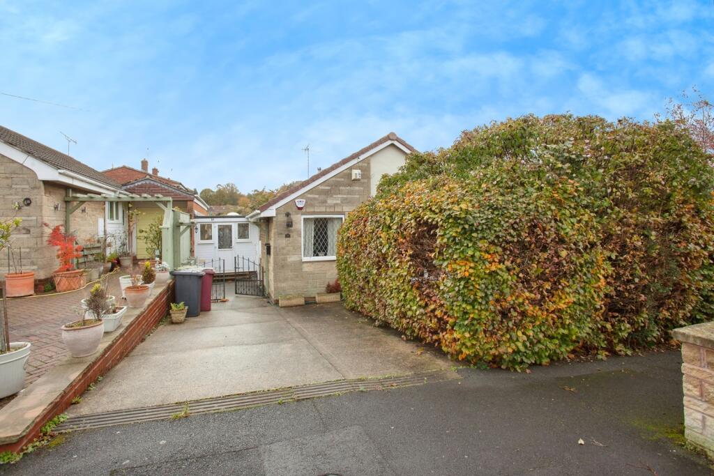 Main image of property: Nethergreen Gardens, Killamarsh, Sheffield, Derbyshire, S21