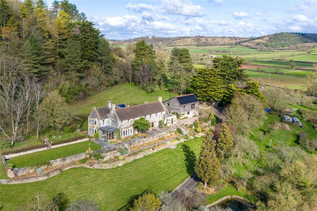 6 bedroom detached house for sale in Peak Lane, Compton Dundon