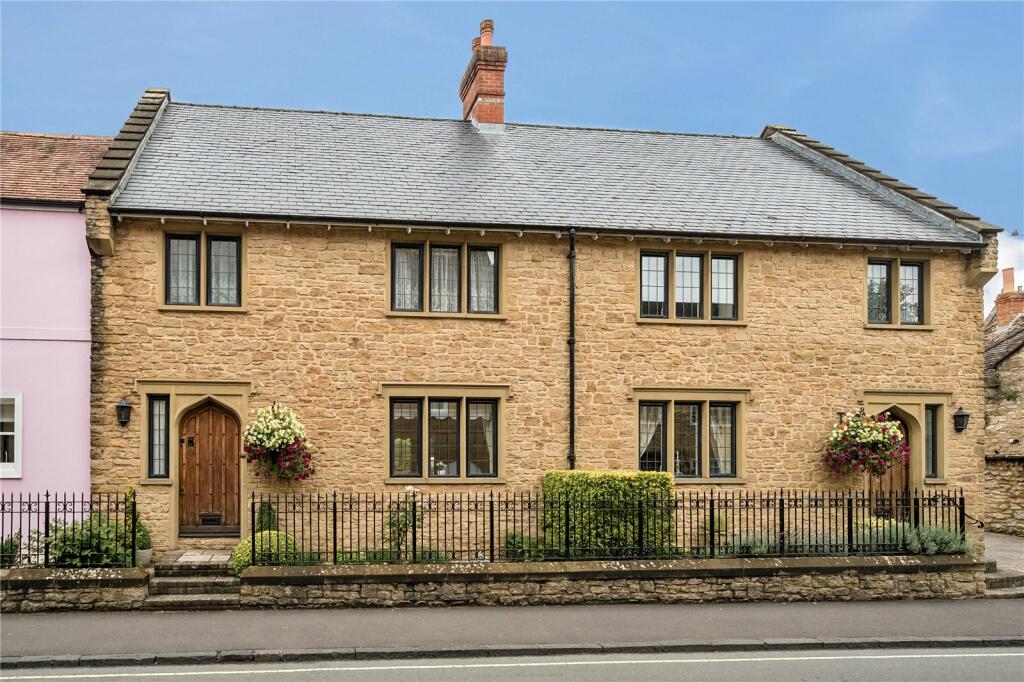 Main image of property: Long Street, Sherborne, Dorset, DT9