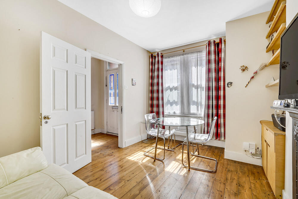 Main image of property: Palestine grove, SW19: 3 bed 1 rec 1 bath furn