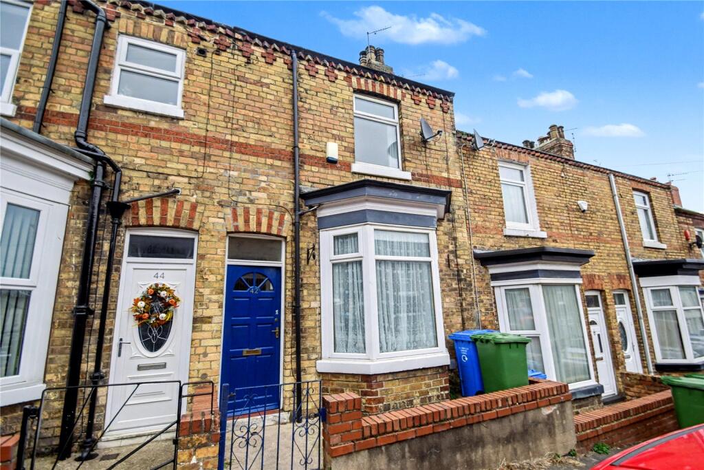 2 bedroom terraced house