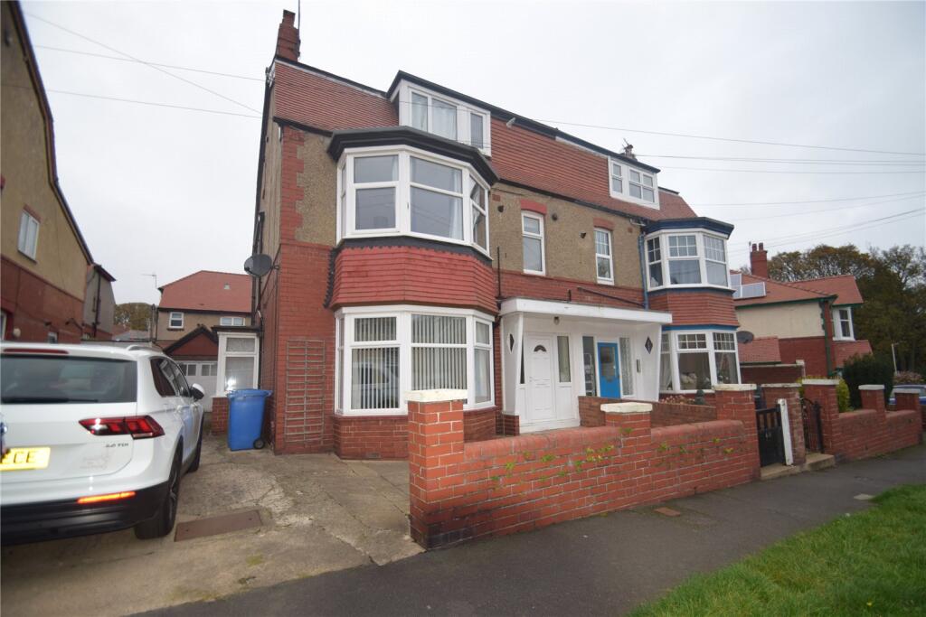 Main image of property: Devonshire Drive GFF, Ground Floor Flat, Scarborough, North Yorkshire, YO12
