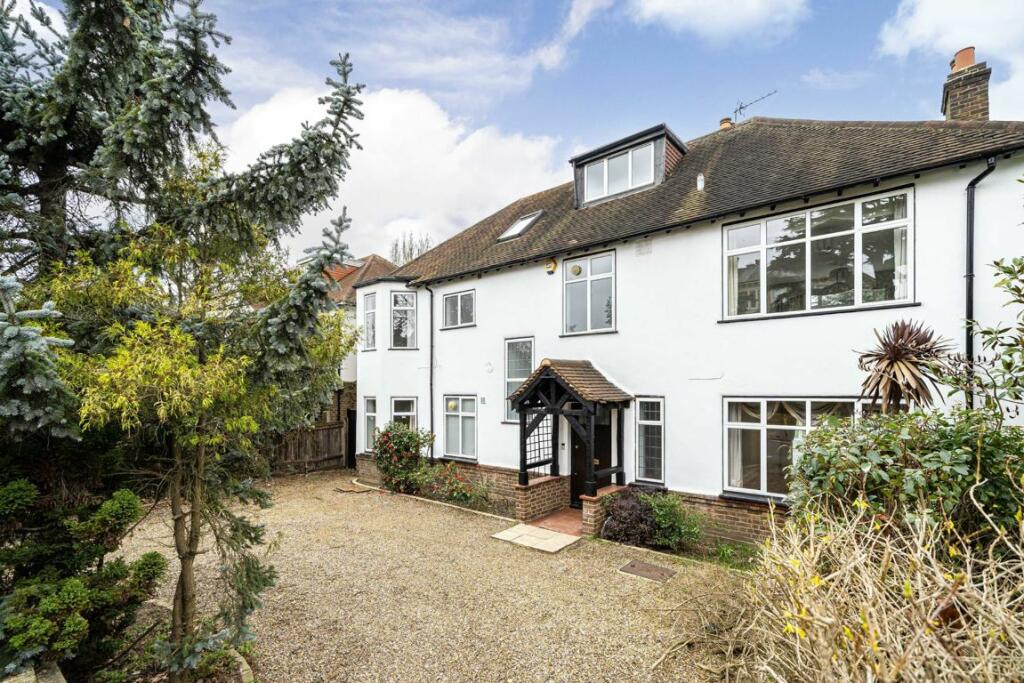 6 bedroom semi-detached house for rent in Copse Hill, West Wimbledon, SW20