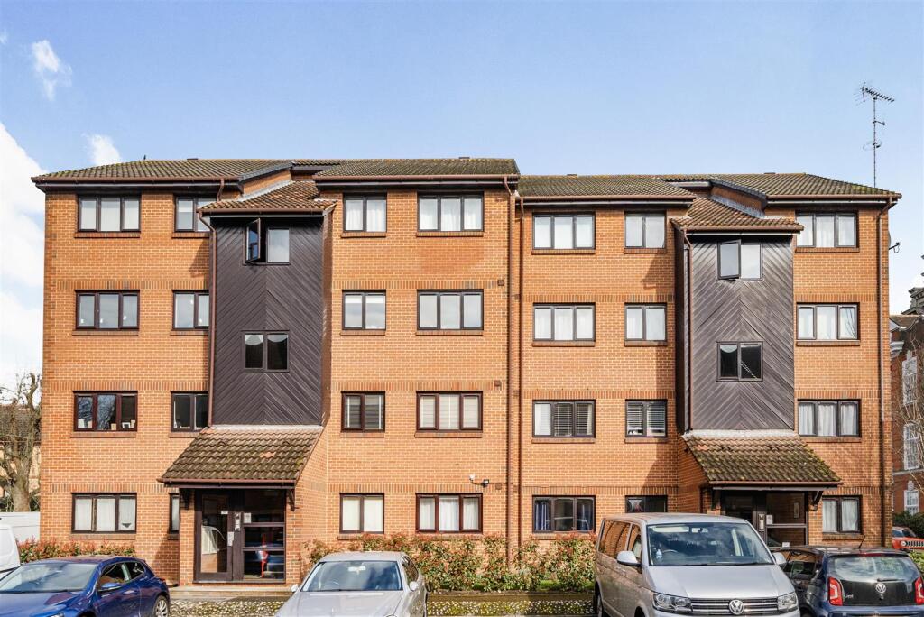 Main image of property: Cross Road, Wimbledon, SW19