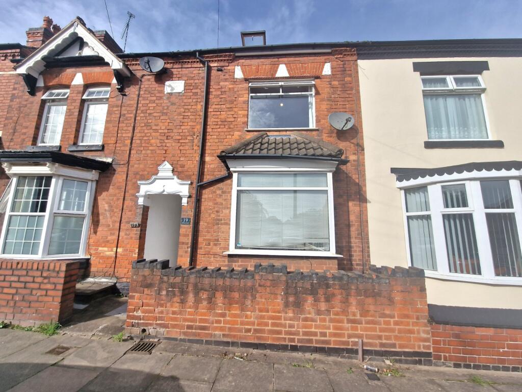 Main image of property: Stanley Road, Nuneaton, Warwickshire, CV11