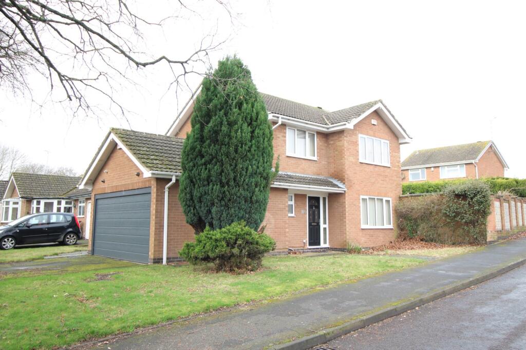 Main image of property: Silver Birch Avenue, Bedworth, Warwickshire, CV12