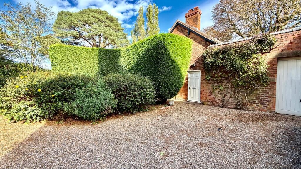 Main image of property: Market Lane, Lichfield