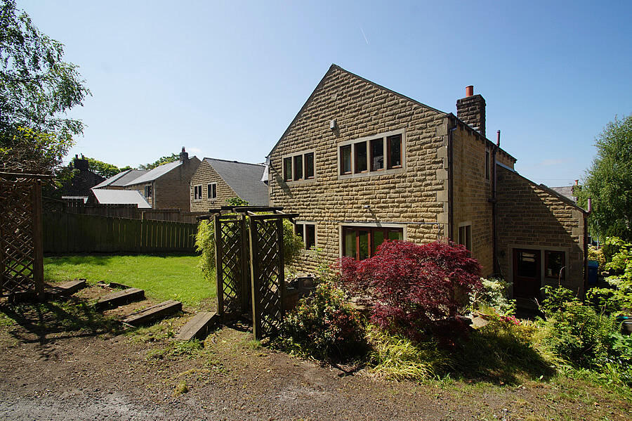 5 bedroom detached house for sale in Springmeadow Lane, Uppermill, OL3