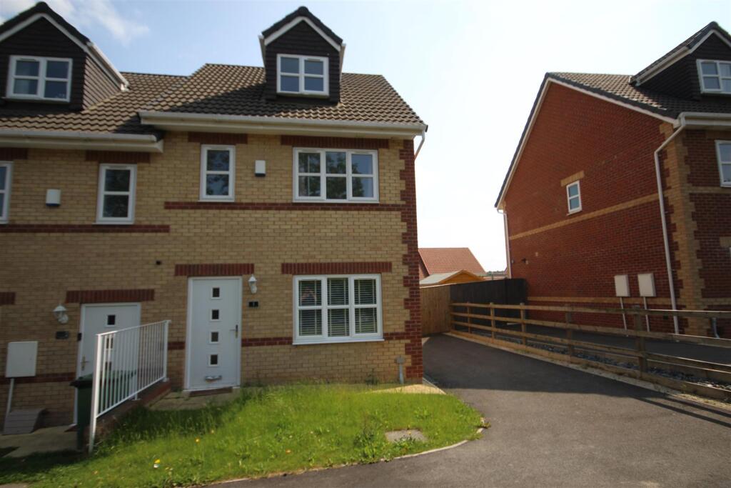 Main image of property: Treetop View, South Kirkby