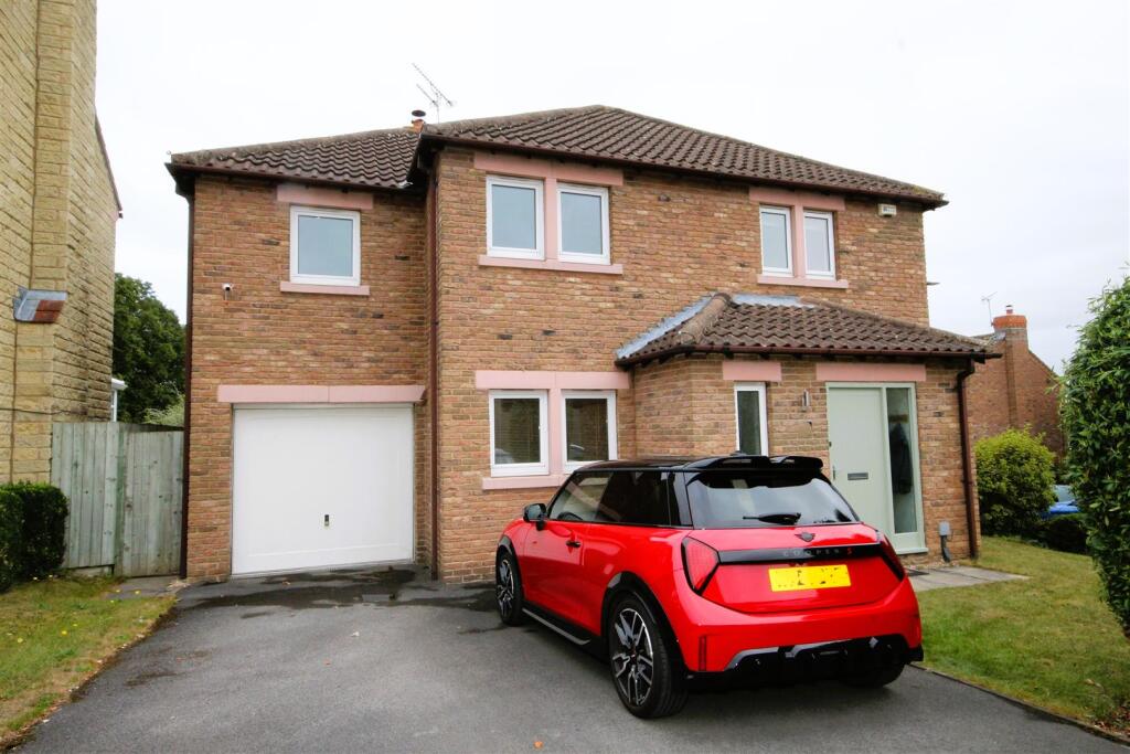 Main image of property: Saddlers Grove, Badsworth