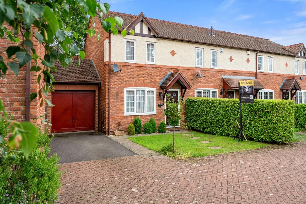 2 bedroom mews property for sale in Newland Mews, Culcheth, Warrington, Cheshire, WA3