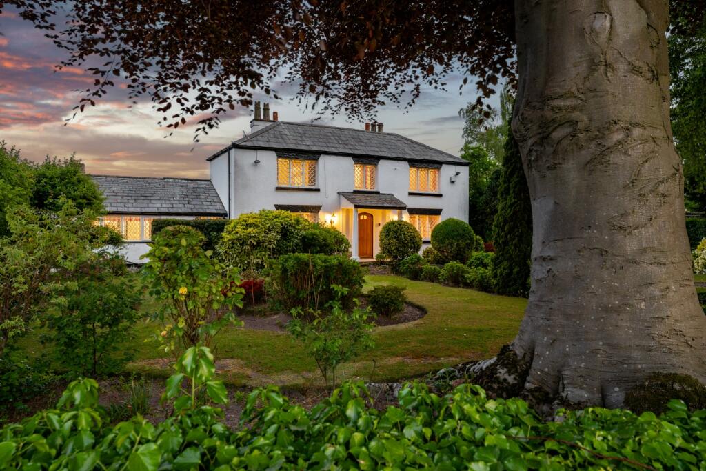 Main image of property: Delph Lane, Houghton Green, Warrington, Cheshire, WA2