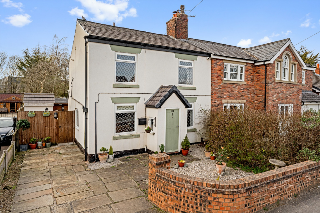 Main image of property: Stone Cross Lane North, Lowton, Warrington, Lancashire, WA3