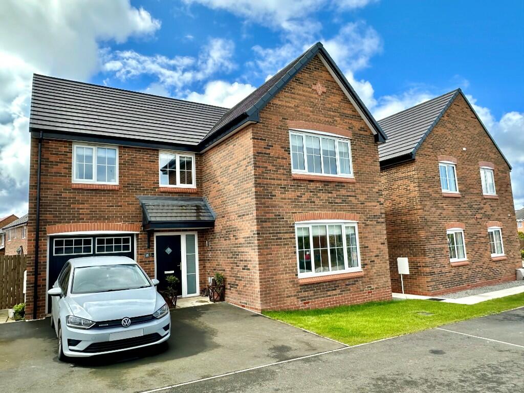 4 bedroom detached house for sale in Rydal Close, SkeltonInCleveland