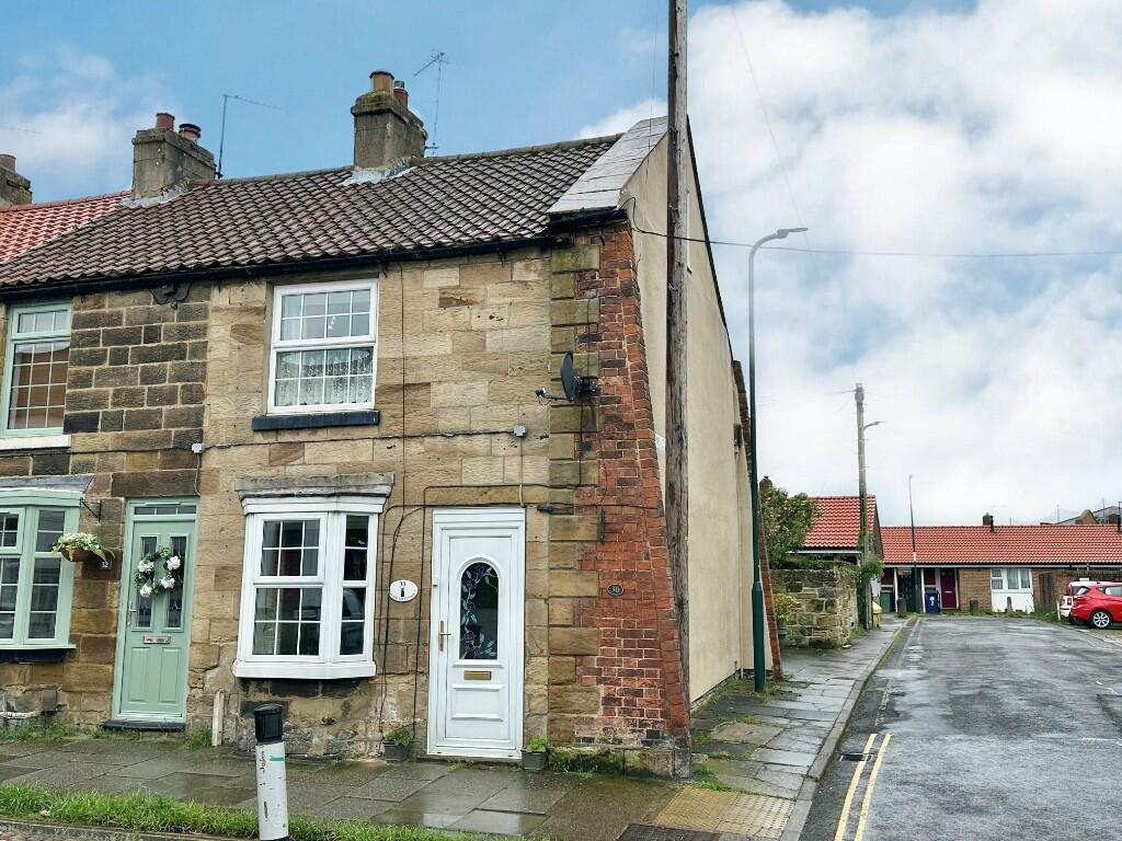 1 bedroom end of terrace house for sale in Belmangate, Guisborough