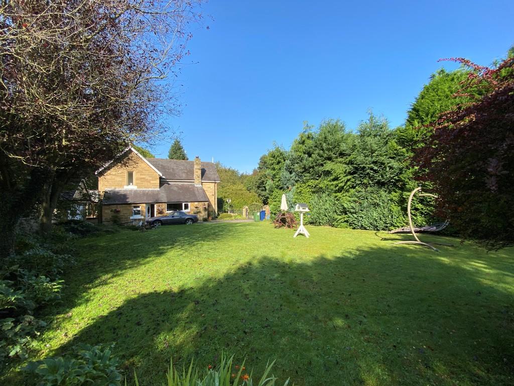 3 bedroom detached house for sale in FancyBank Cottage, Whitby Road