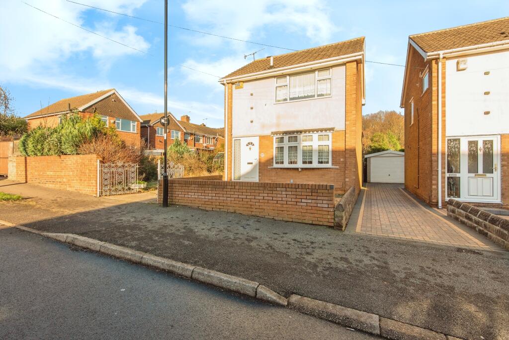 3 bedroom detached house for sale in Standon Road, Sheffield, South