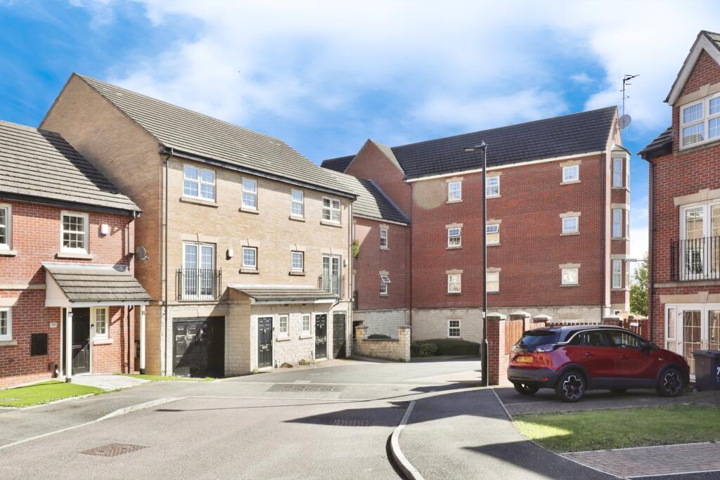 Main image of property: Holywell Heights, Sheffield, South Yorkshire, S4