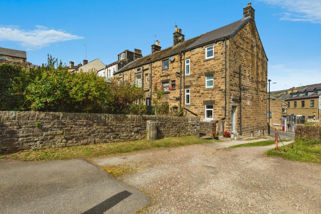 Main image of property: Carr Road, Deepcar, Sheffield, South Yorkshire, S36