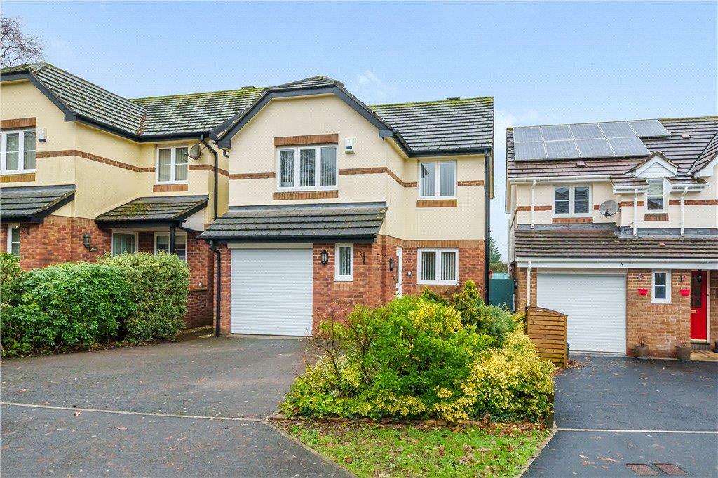 4 bedroom detached house for sale in Newbery Close, Axminster, Devon, EX13
