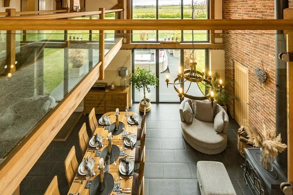 5 bedroom detached house for sale in Seasalter Road, Graveney, Faversham, ME13