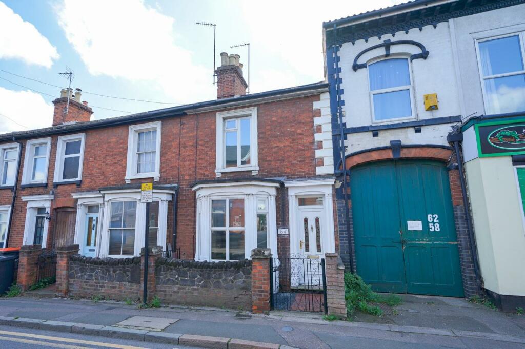 2 bedroom terraced house for sale in Hockliffe Street, Leighton Buzzard