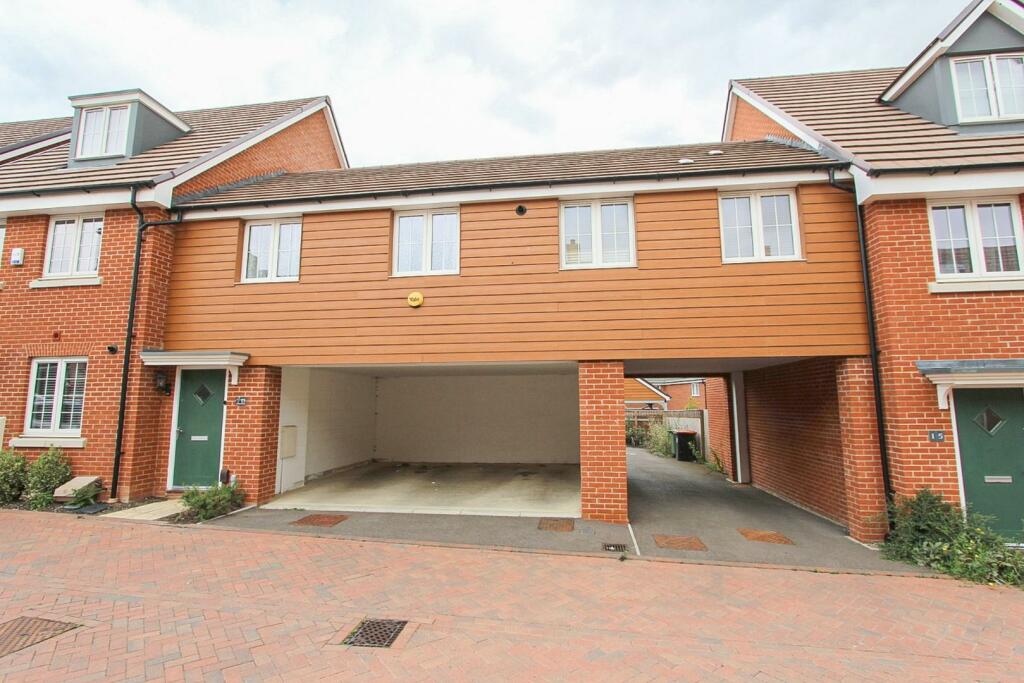 2 bedroom coach house for sale in Veritas Grove, Leighton Buzzard, LU7