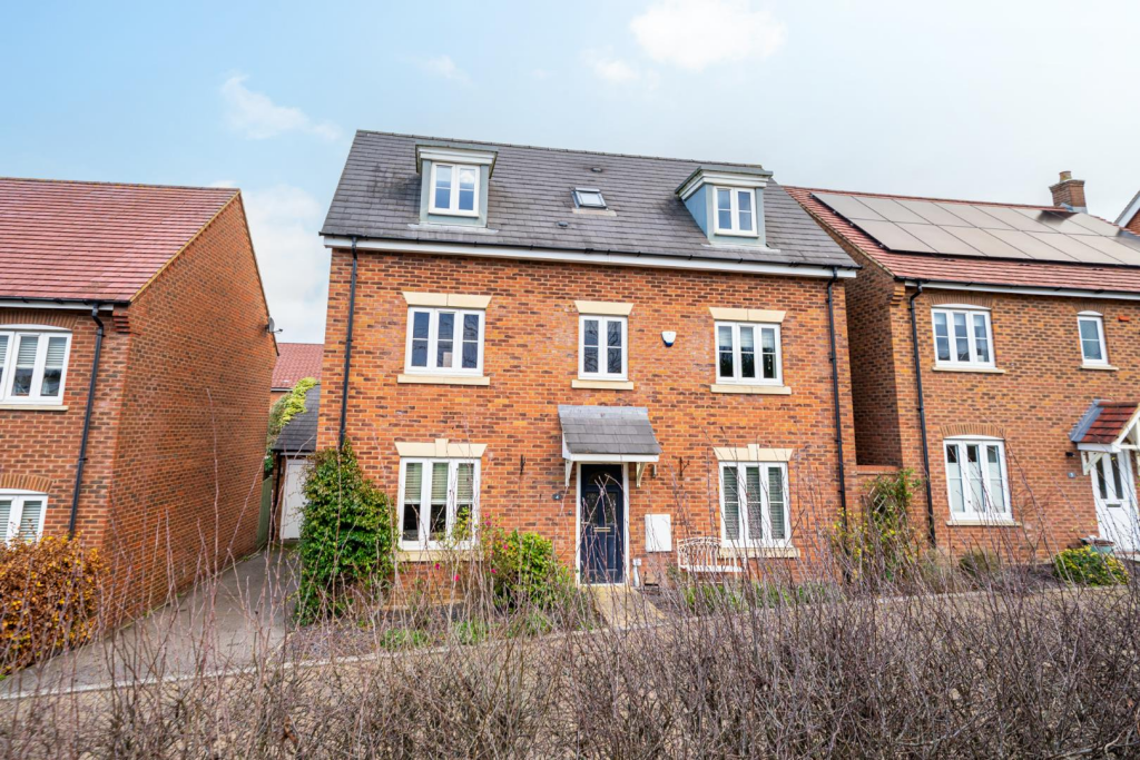 Main image of property: Lancaster Way, Pitstone, Leighton Buzzard